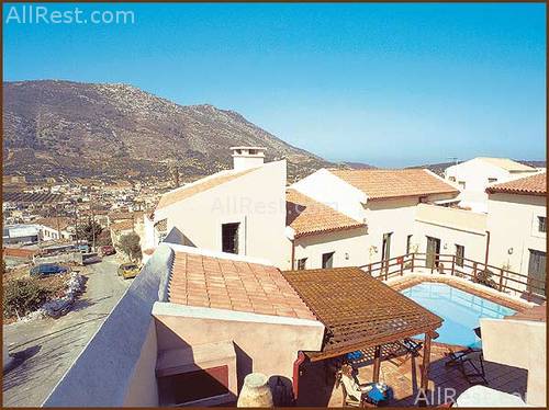 Villa Arhanes 2